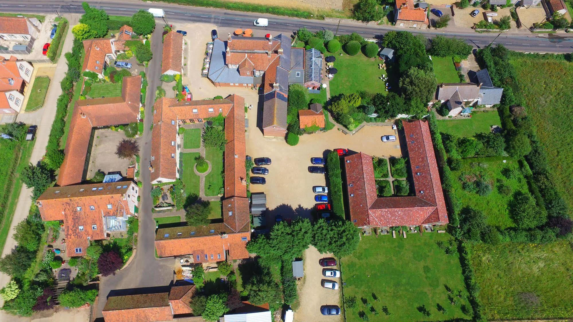 Titchwell Manor Hotel Bagian luar foto