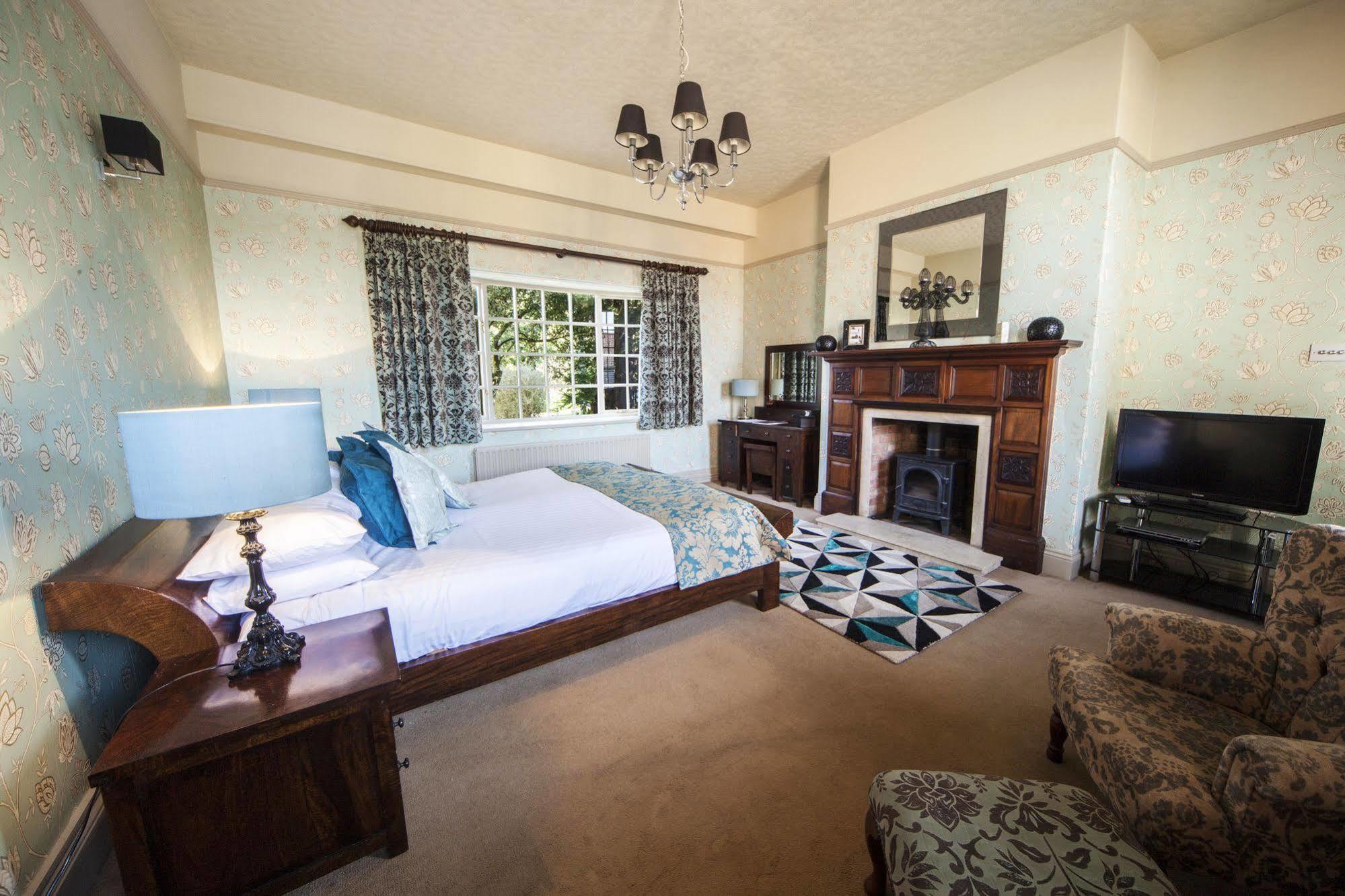 Titchwell Manor Hotel Bagian luar foto